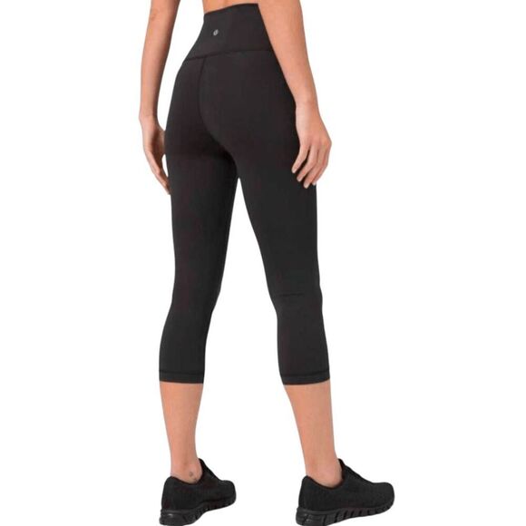 LULULEMON ATHLETICA Wunder Train Hi-Rise Crop 21" In Black Size 6 - Picture 2 of 5